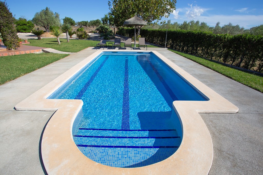 Foto der Wohnung MAL-23-077-01-finca-olivia-can-picafort-pool.jpg