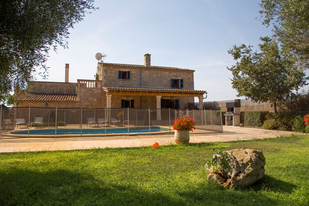 Foto der Wohnung MAL-33-059-01-finca-suerte-manacor-pool.jpg