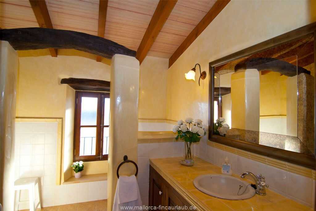 Foto der Wohnung MAL-26-088-01-finca-victor-santa-margalida-bad.jpg Foto der Wohnung MAL-26-088-01-finca-victor-santa-margalida-bad.jpg