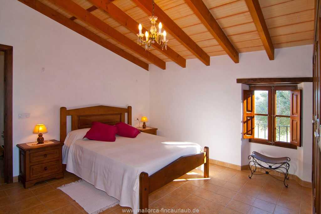 Foto der Wohnung MAL-26-088-01-finca-victor-santa-margalida-schlafen.jpg Foto der Wohnung MAL-26-088-01-finca-victor-santa-margalida-schlafen.jpg