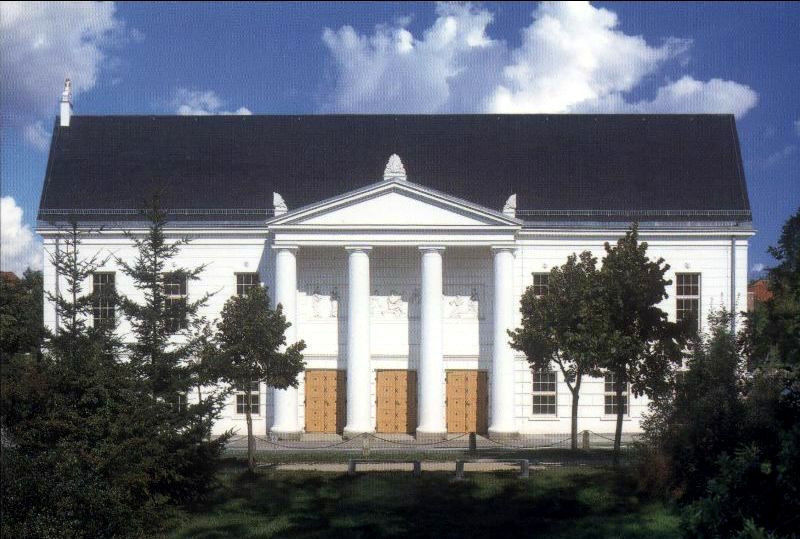 theaterputbus.jpg